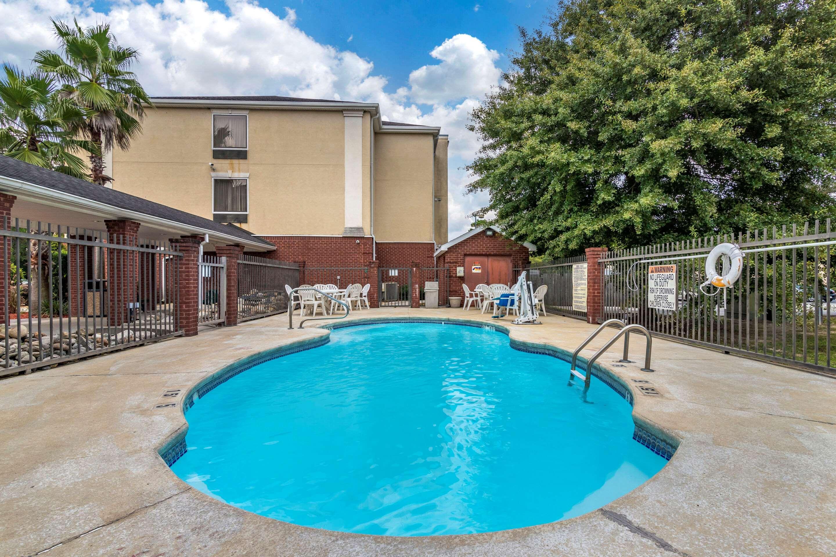 Comfort Inn & Suites Statesboro - University Area Exteriör bild