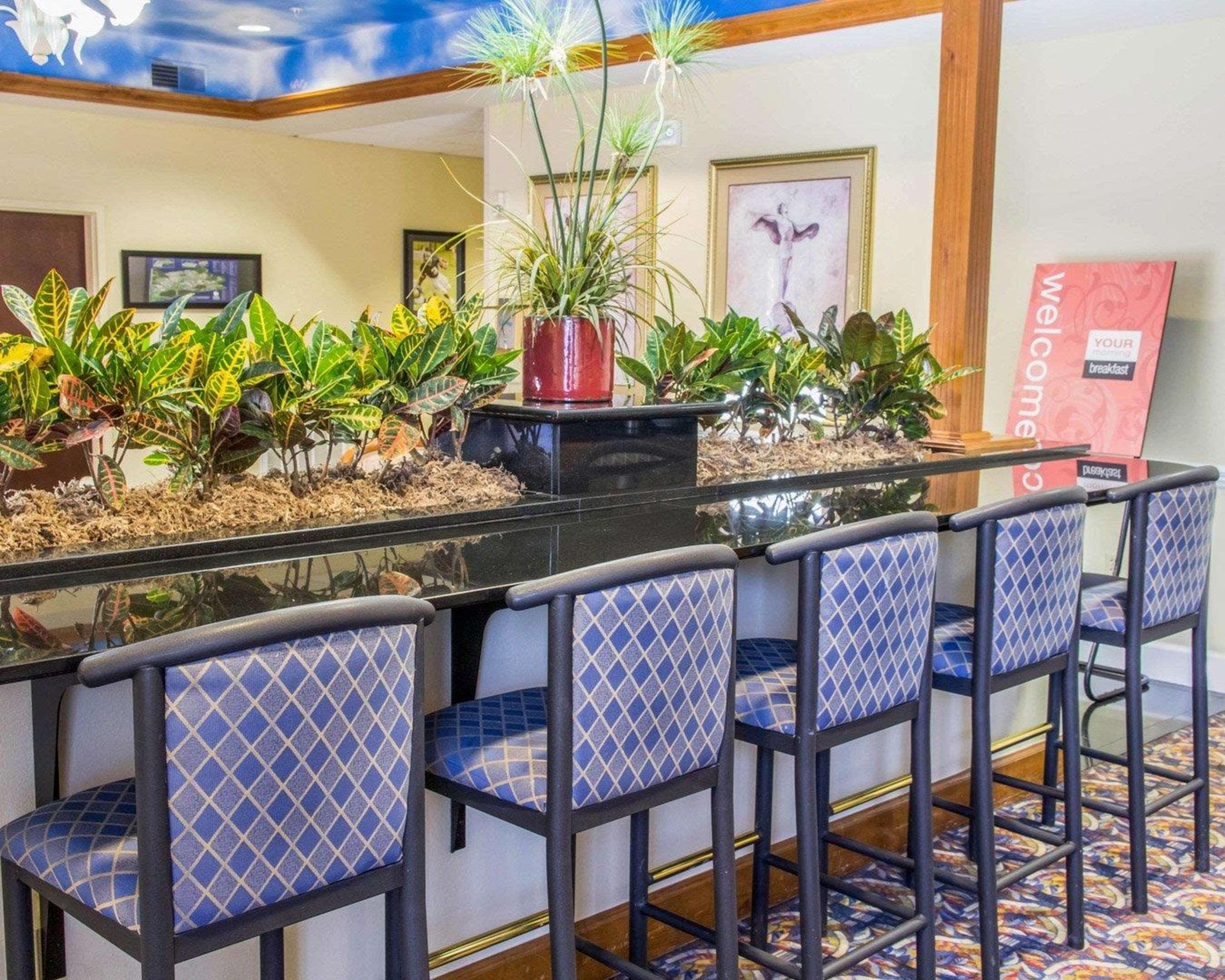 Comfort Inn & Suites Statesboro - University Area Exteriör bild