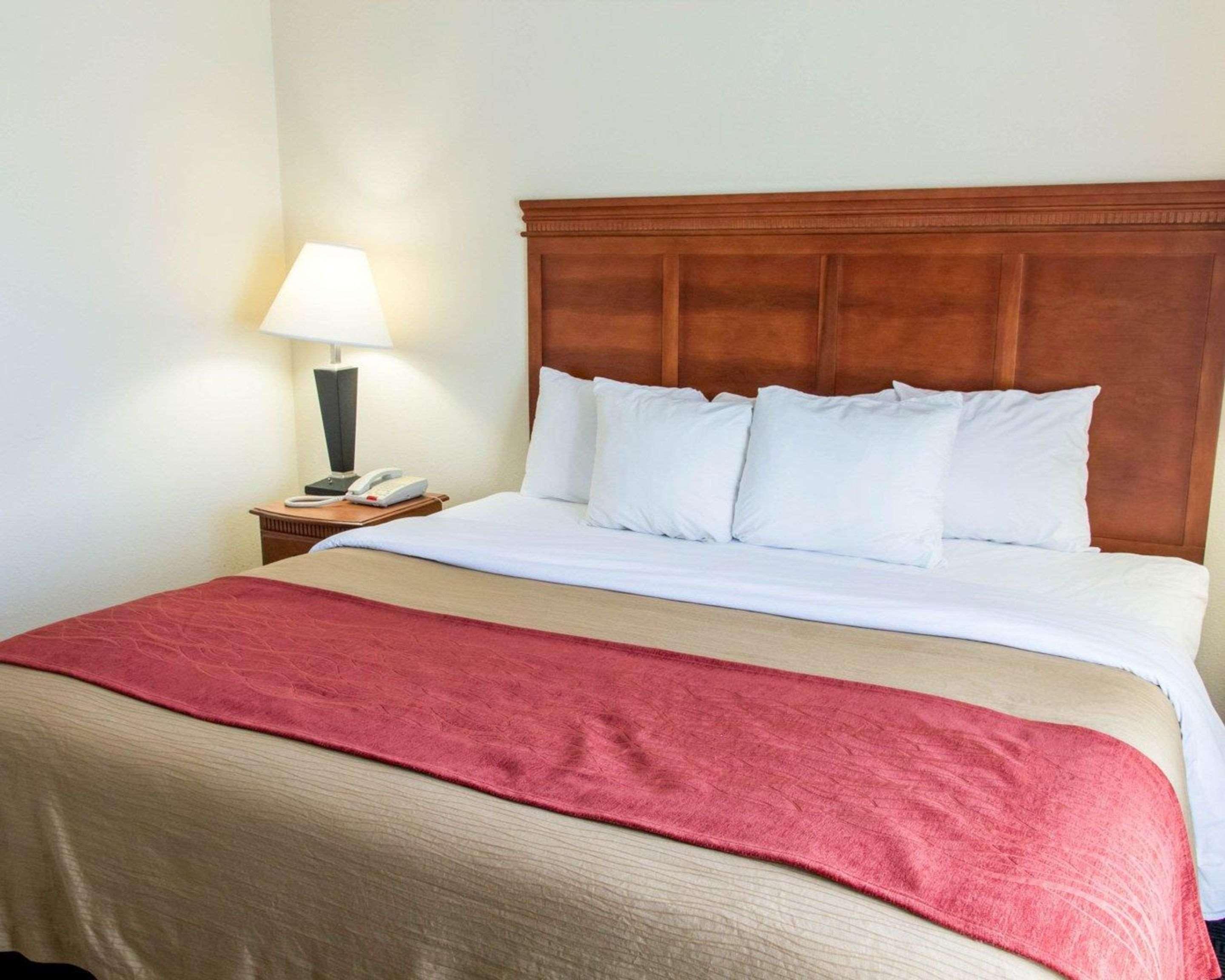 Comfort Inn & Suites Statesboro - University Area Exteriör bild