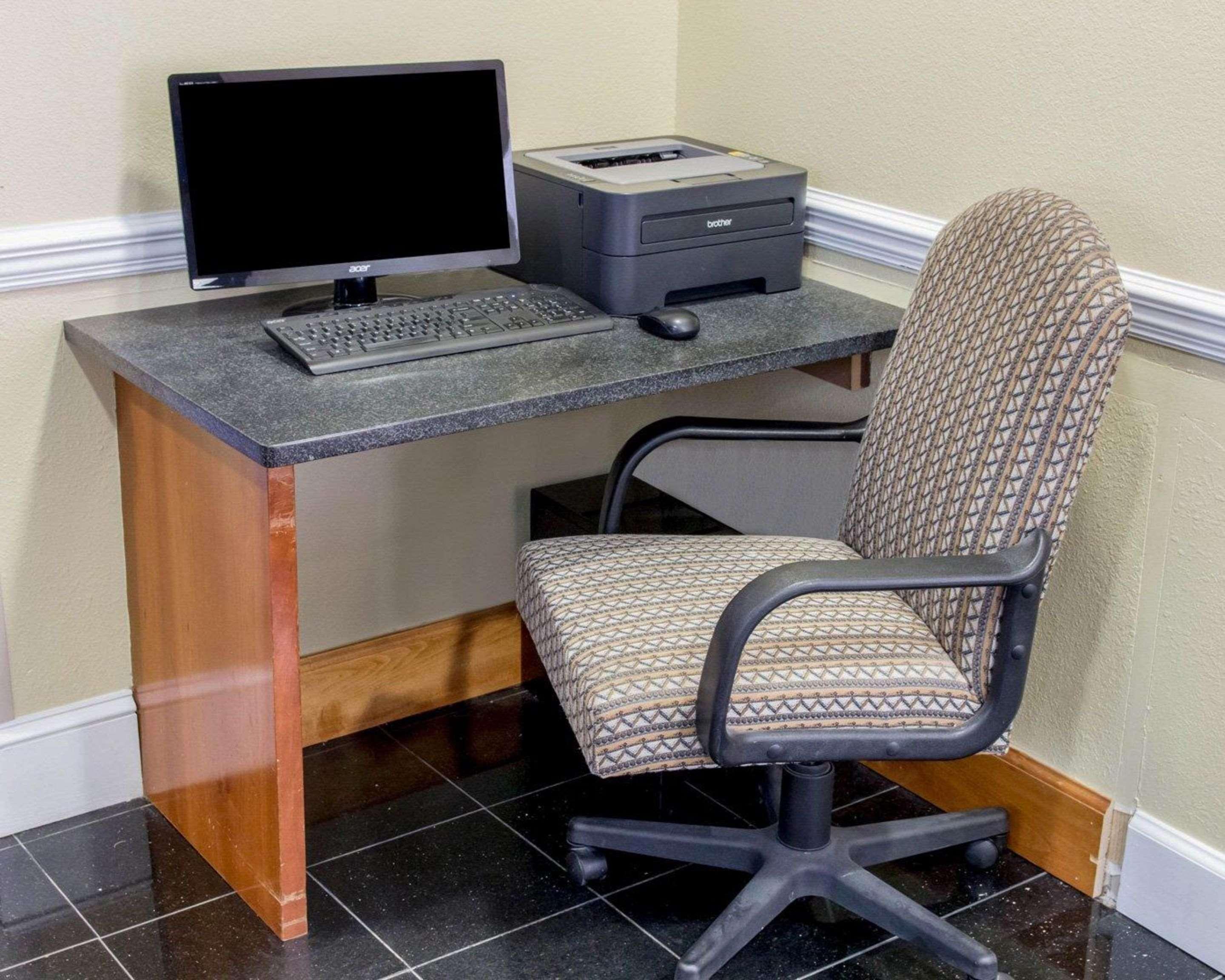 Comfort Inn & Suites Statesboro - University Area Exteriör bild