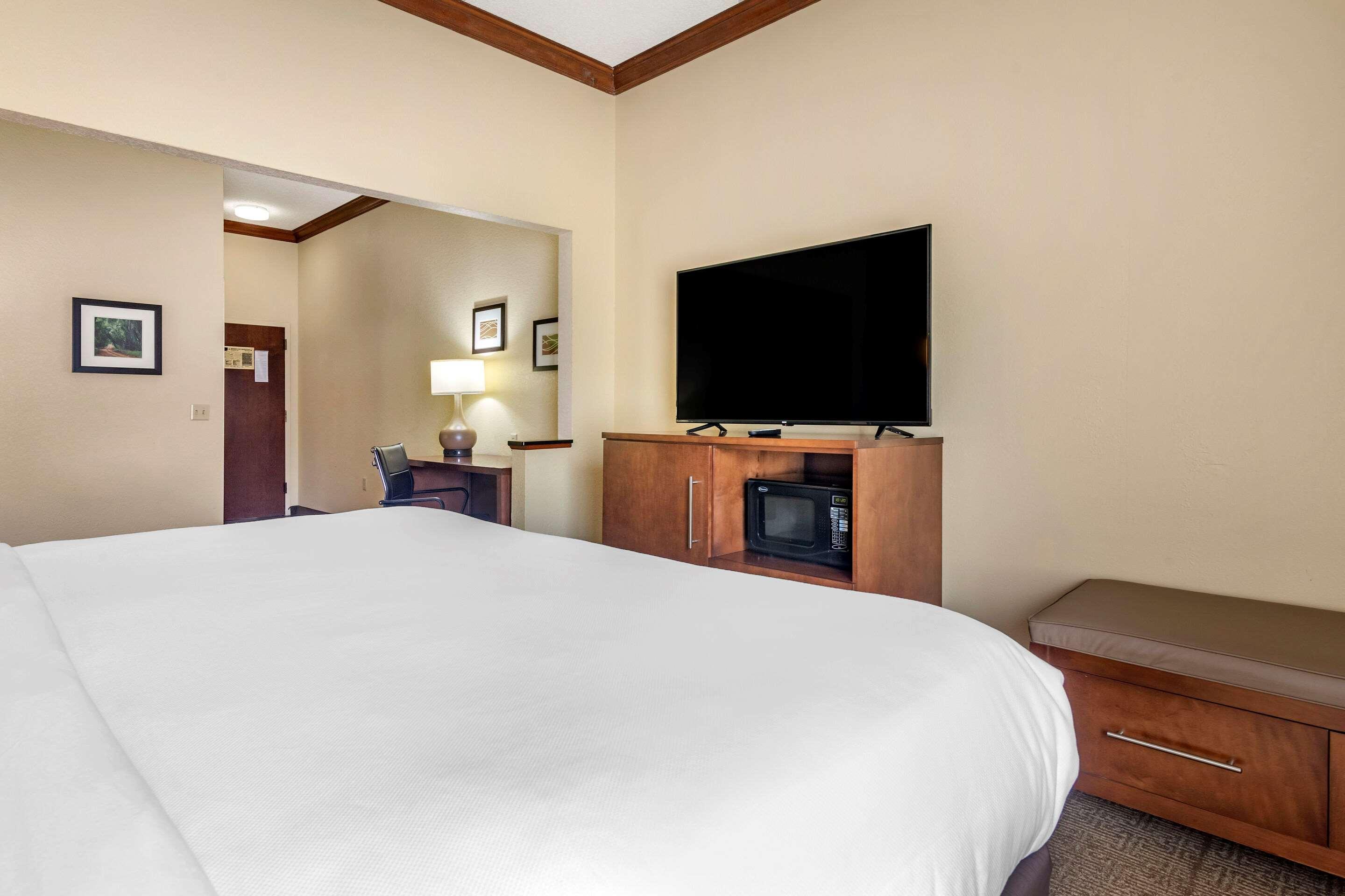 Comfort Inn & Suites Statesboro - University Area Exteriör bild