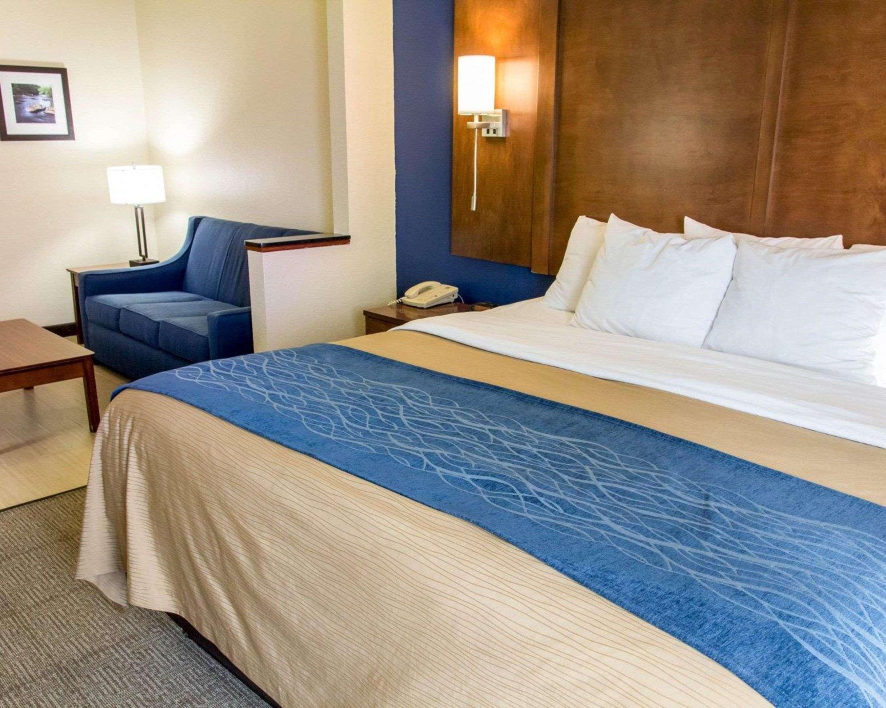 Comfort Inn & Suites Statesboro - University Area Exteriör bild