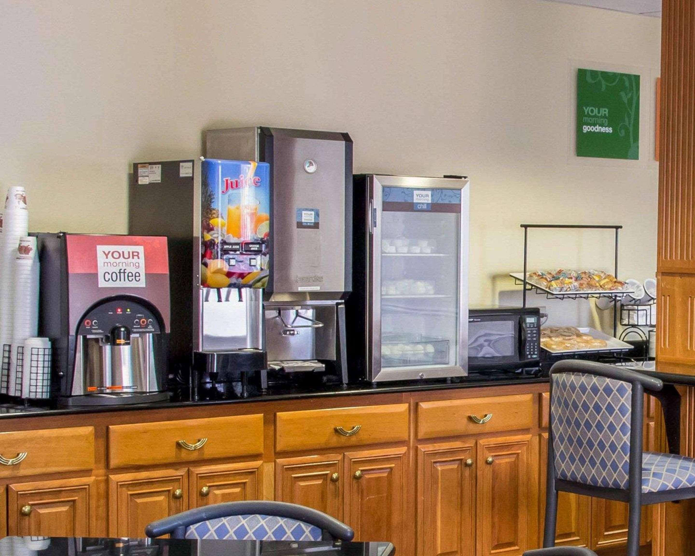 Comfort Inn & Suites Statesboro - University Area Exteriör bild