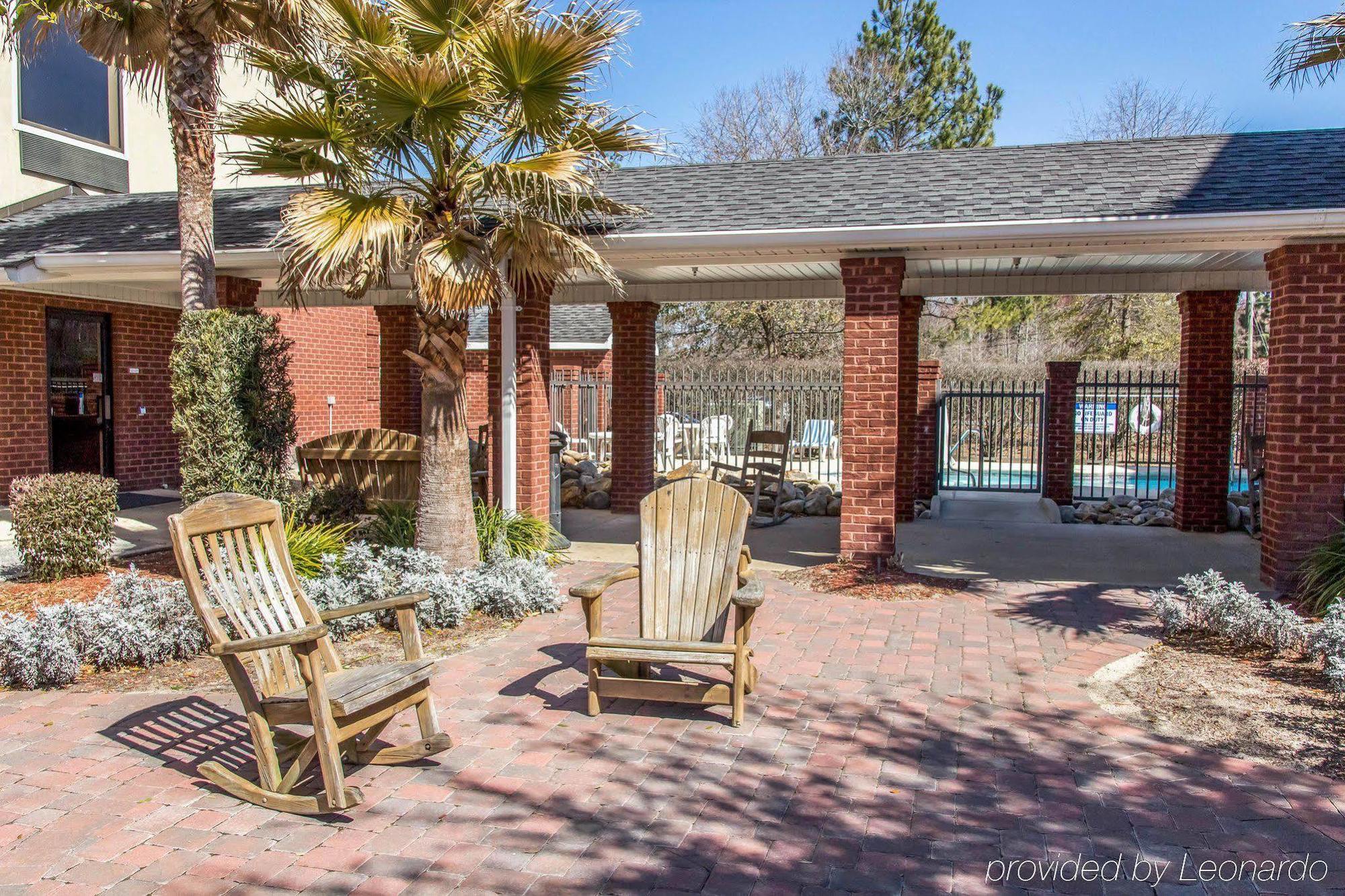 Comfort Inn & Suites Statesboro - University Area Exteriör bild