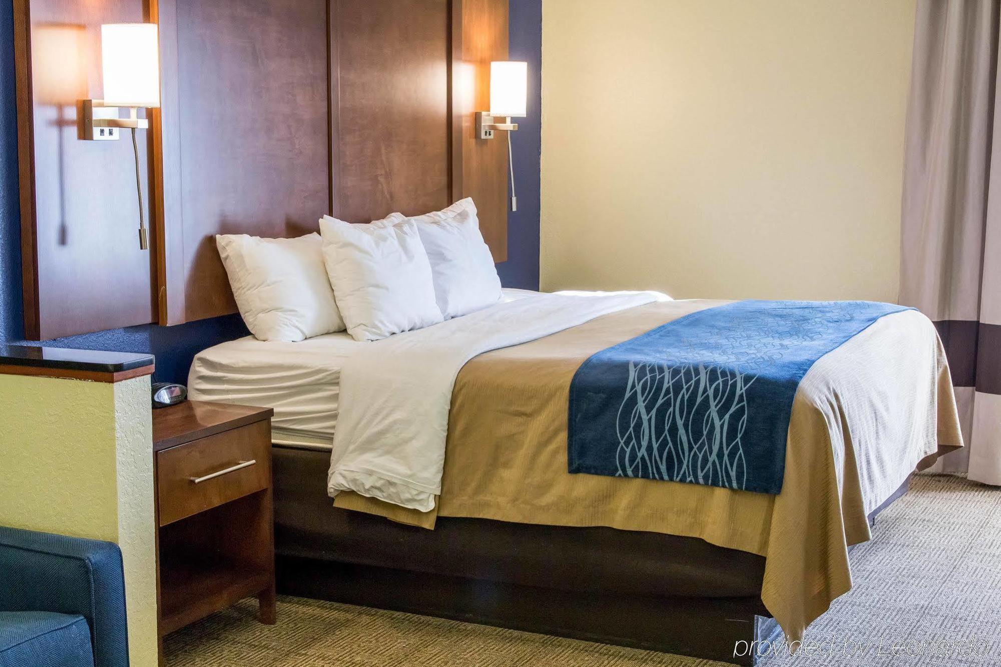 Comfort Inn & Suites Statesboro - University Area Exteriör bild